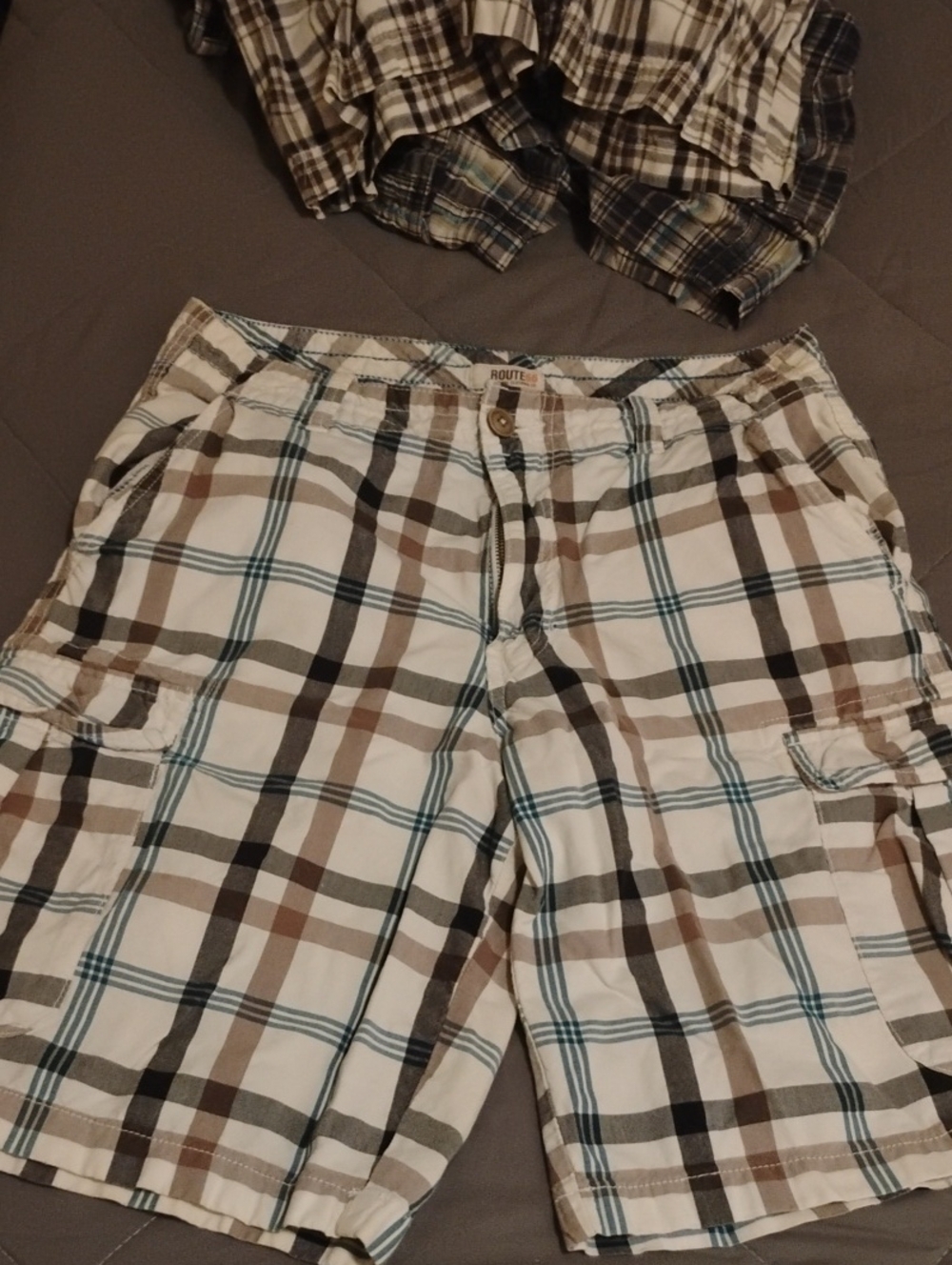 Route 66 Plaid Cargo Shorts in Cream, Brown & Blue